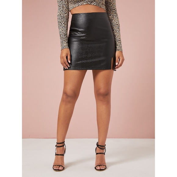 Black Faux Croco Leather Side Split Bodycon Skirt - Picture 5 of 6